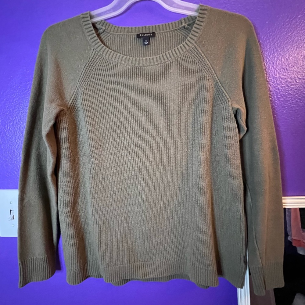 Talbots Olive Green Cable Knit Thick Yarn Sweater